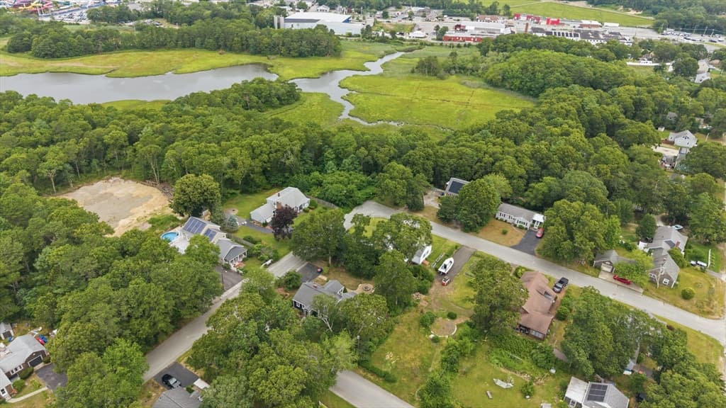 Single Family Residence at 5 21st St, Wareham MA 02538, Wareham, photo 7 of 10