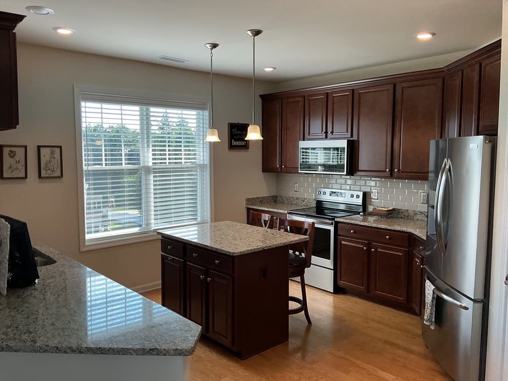 2 Francis Dr. # 401, Andover MA 01810