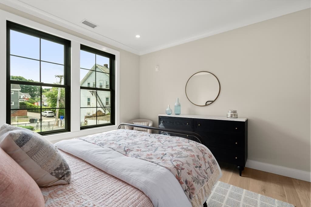 228 Washington Street # 4, Boston MA 02135 photo 12