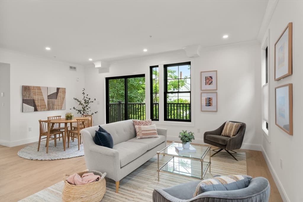 228 Washington Street # 4, Boston MA 02135 photo 7