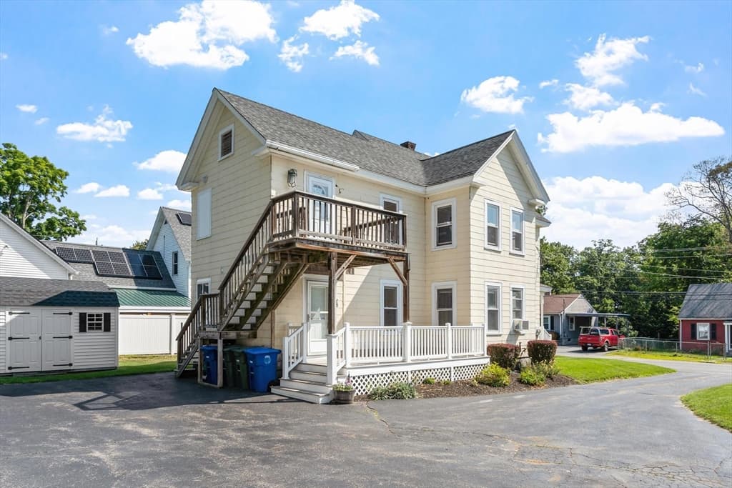 155 Pond St, Leominster MA 01453 photo 5
