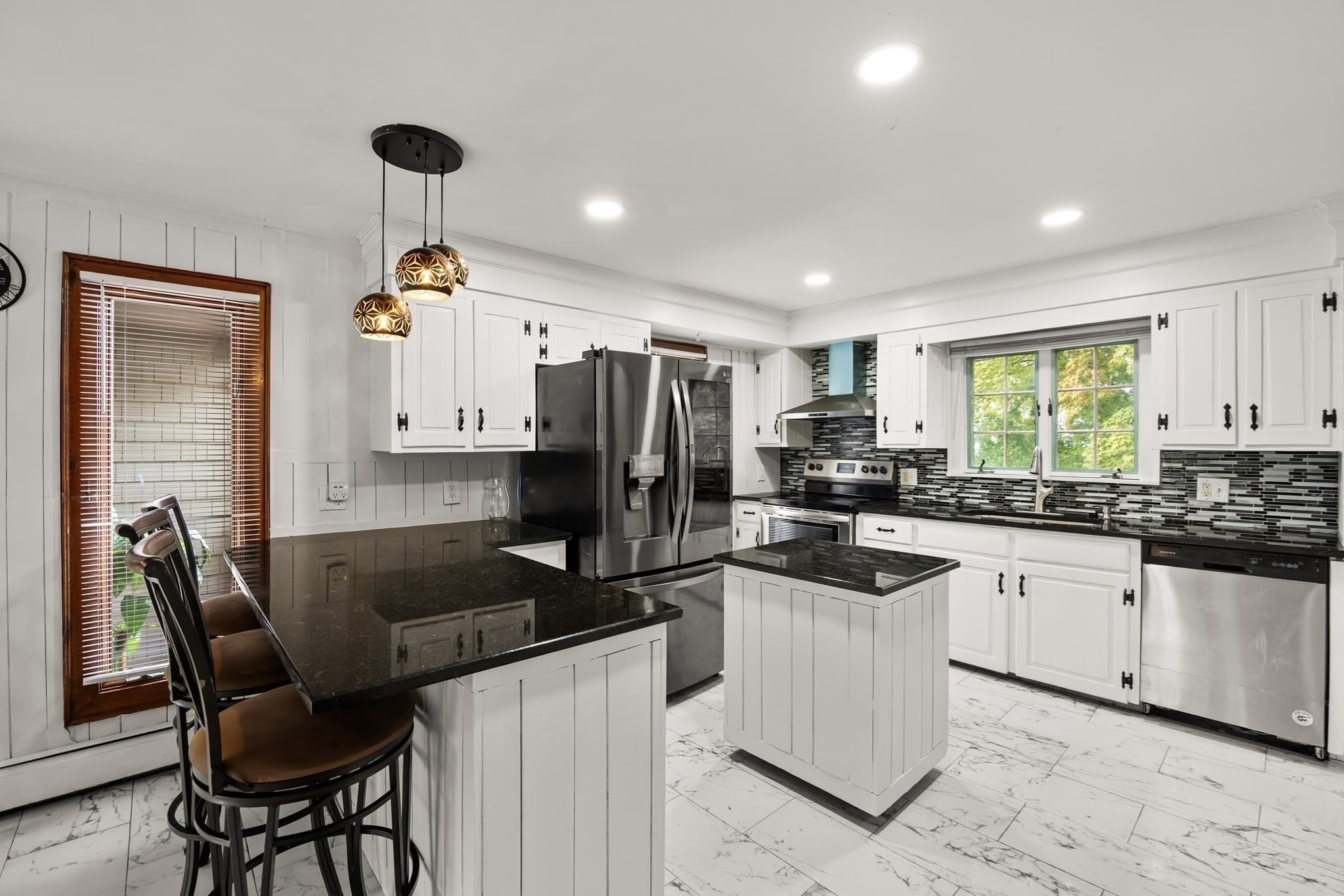 Single Family Residence at 59 Mulberry St, Attleboro MA 02703, Attleboro, photo 25 of 35