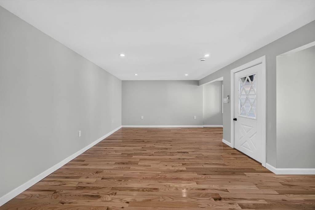 31 Wordsworth St, Boston MA 02128 photo 26
