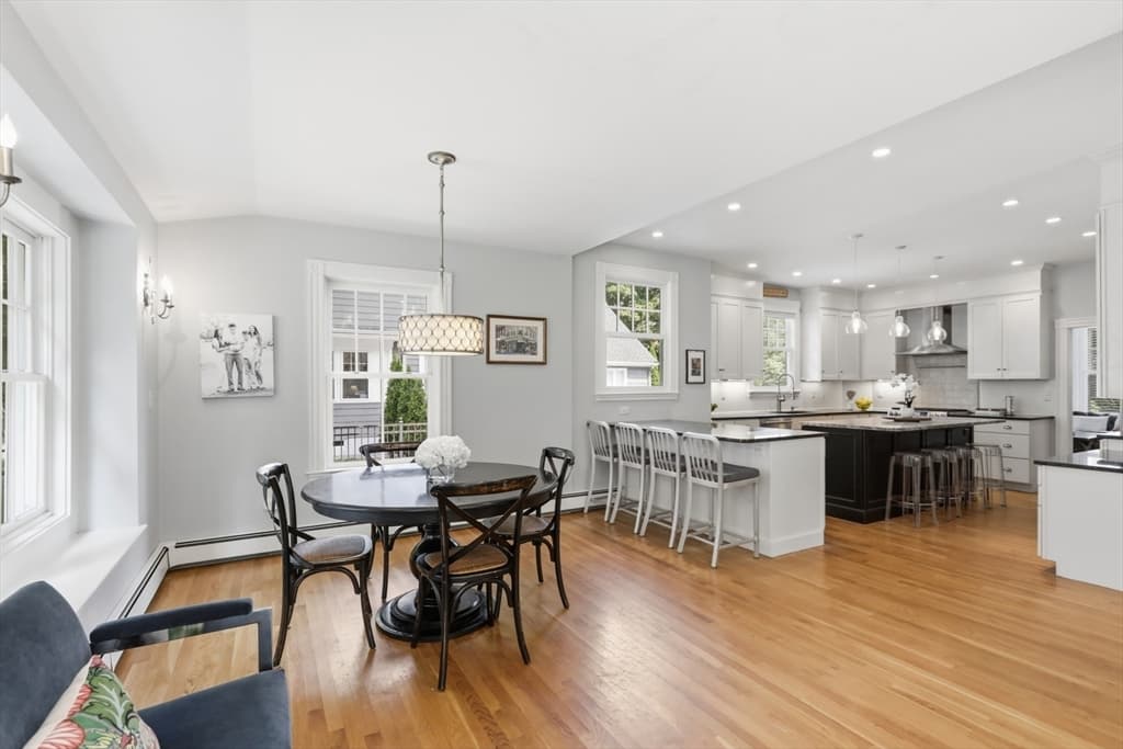 42 Wildwood Street, Winchester MA 01890 photo 11