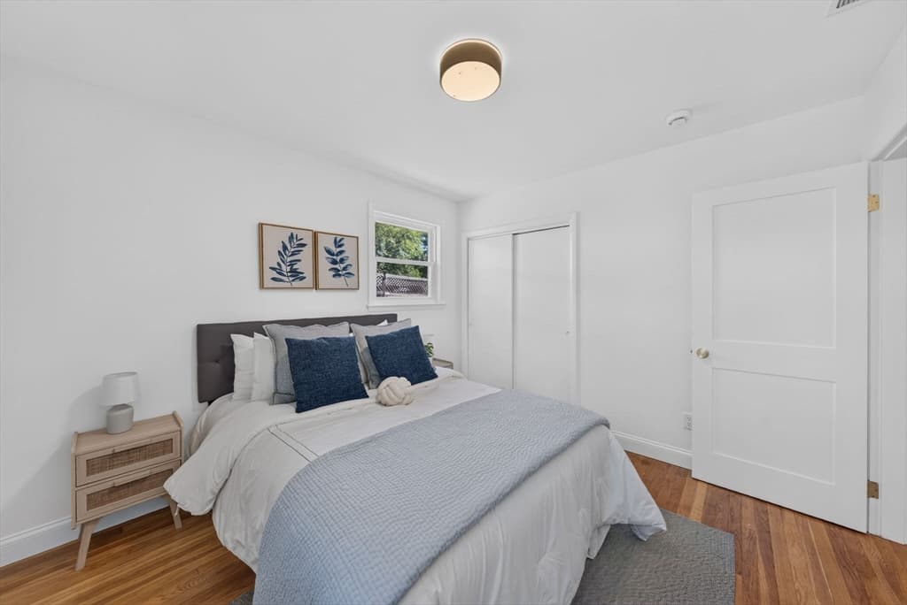 8 Everett St, Wakefield MA 01880 photo 12