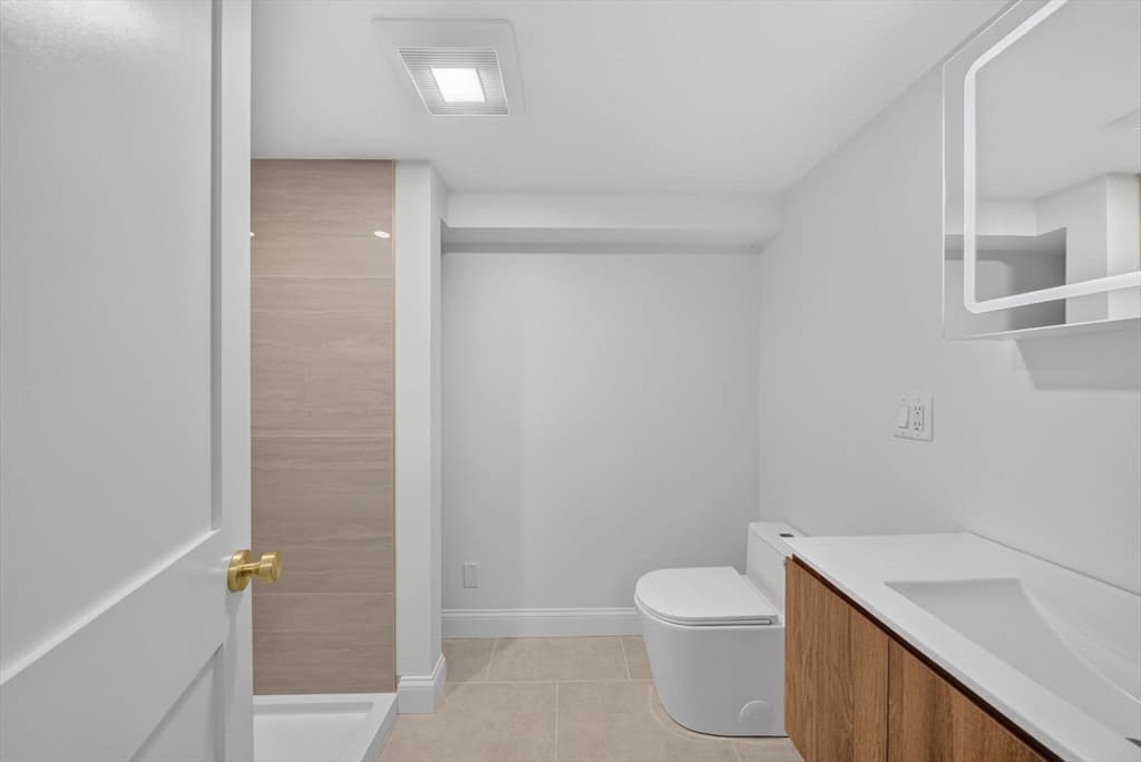 8 Everett St, Wakefield MA 01880 photo 18
