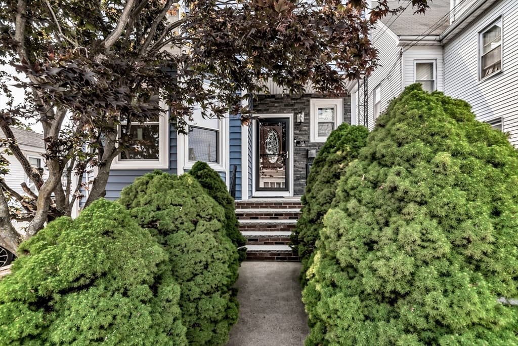 38 Barrett St, Revere MA 02151 photo 3