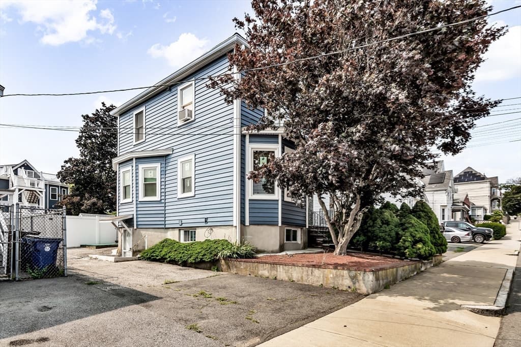 38 Barrett St, Revere MA 02151 photo 5