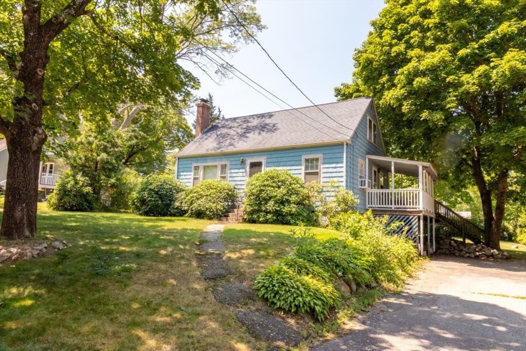 46 Conlyn Avenue, Franklin MA 02038 photo 2
