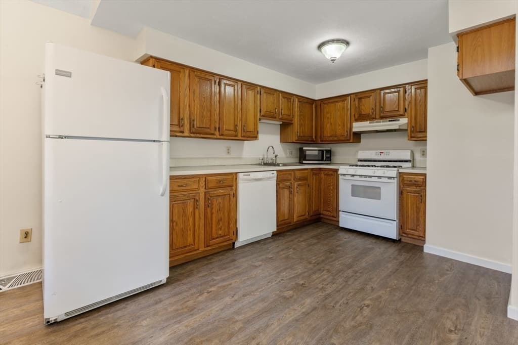 547 Washington St # C10, Pembroke MA 02359 photo 7