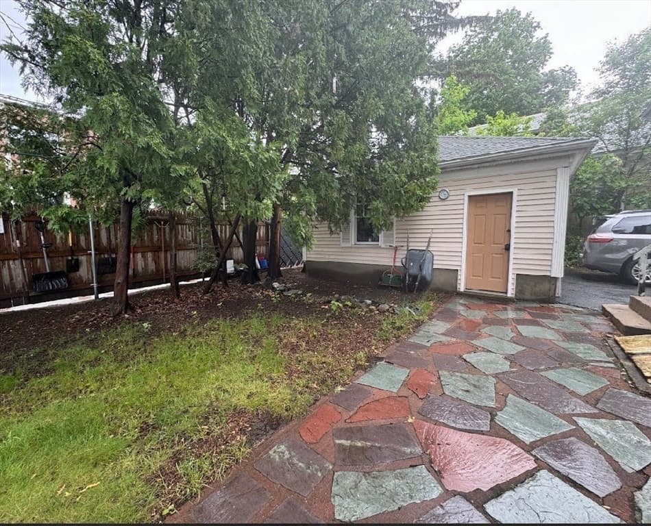 22 Bluff Ave, Fitchburg MA 01420 photo 7