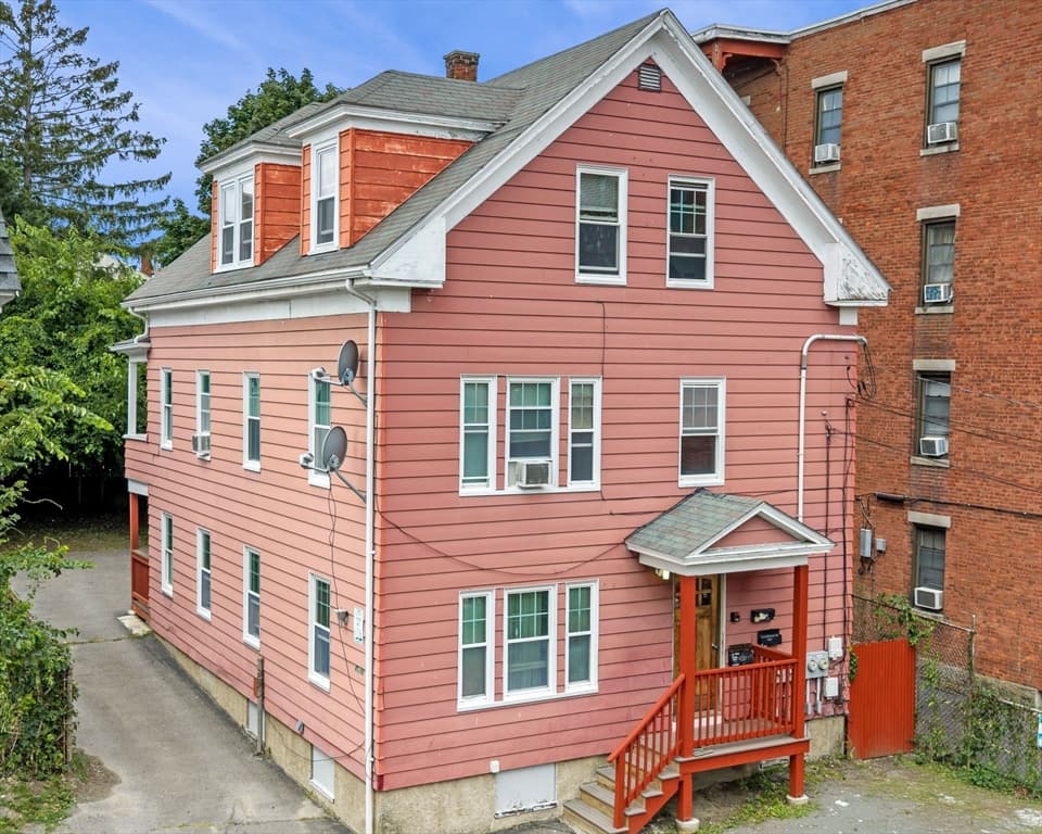 15 1/2 Palmer, Salem MA 01970 photo 2
