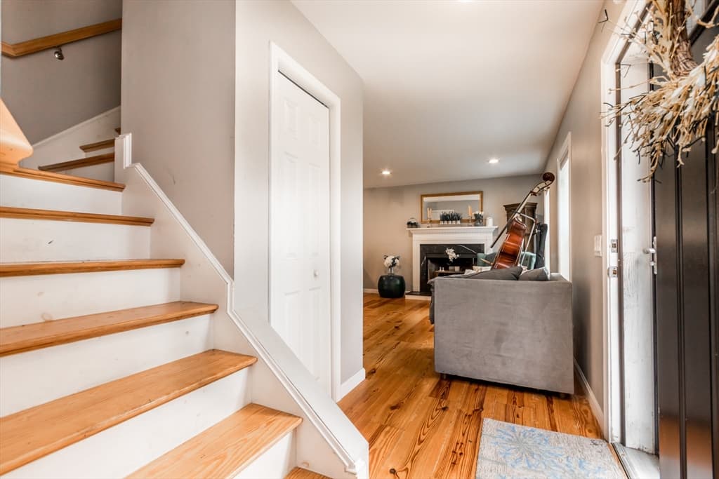 8 Hampden Rd, Falmouth MA 02536 photo 17