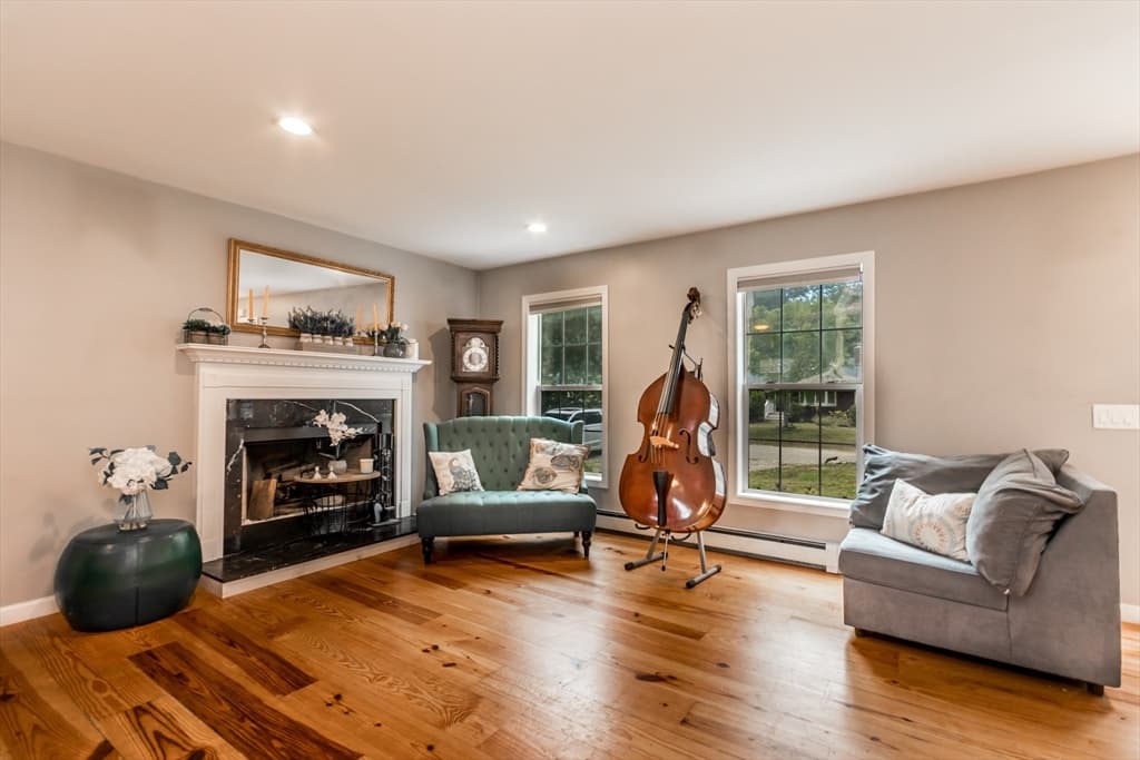 8 Hampden Rd, Falmouth MA 02536 photo 7