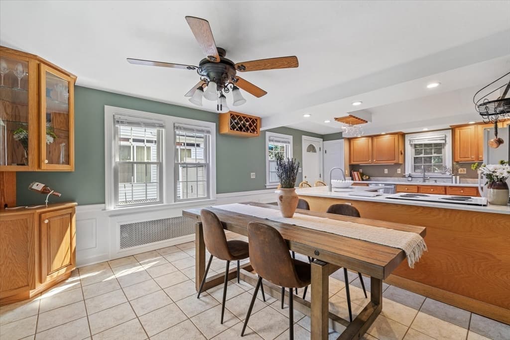 30 Saint Elmo Rd, Worcester MA 01602 photo 9
