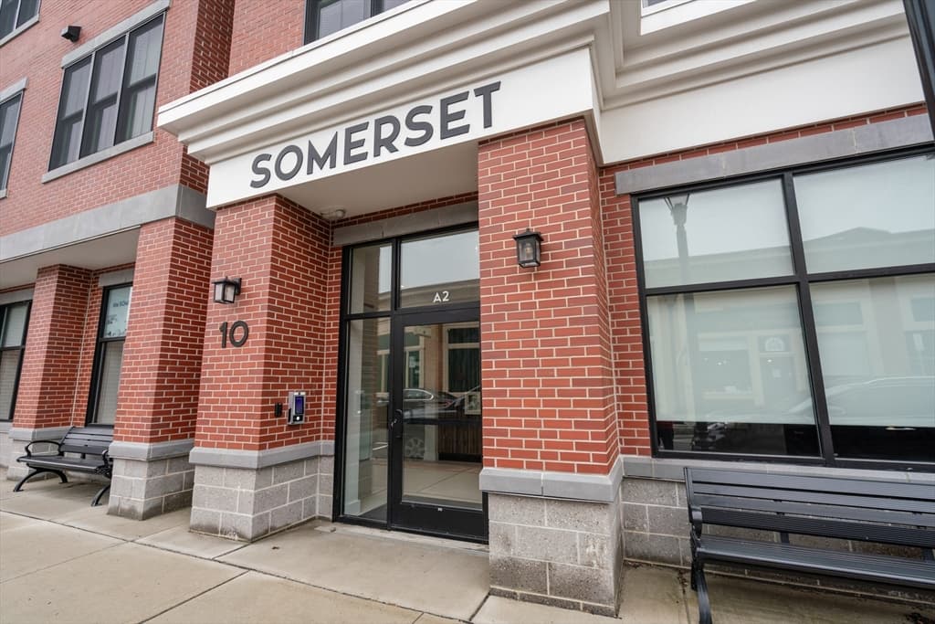10 Somerset # 305, Winthrop MA 02152 photo 27