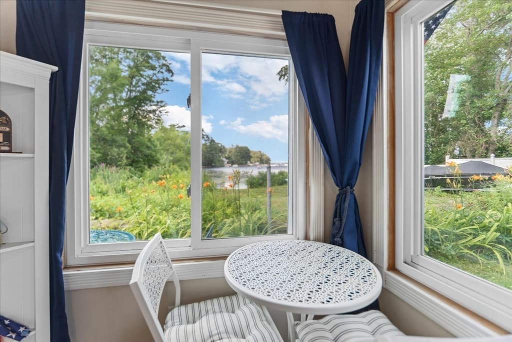 15 Charles St, Lakeville MA 02347 photo 11
