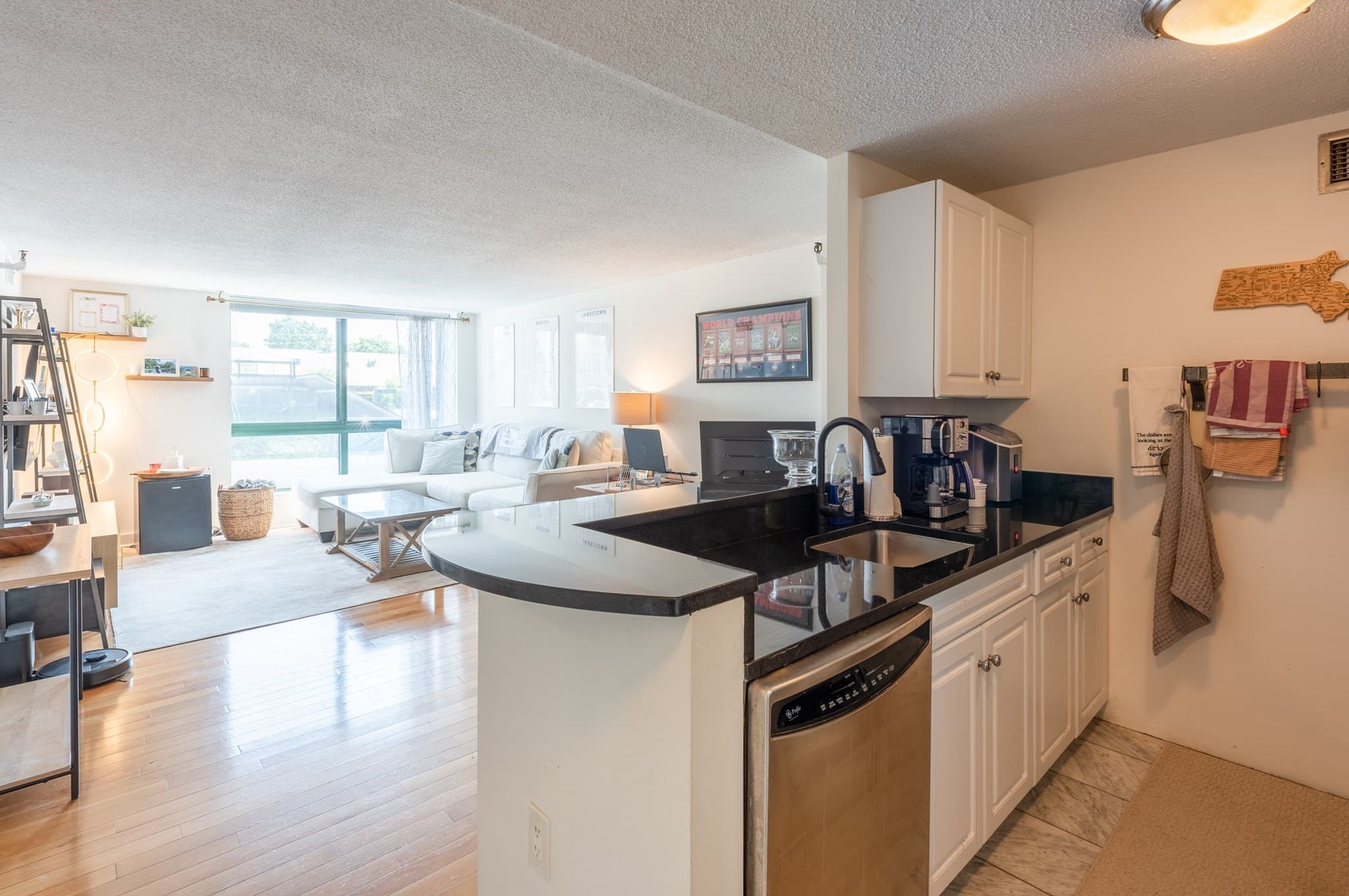 Condominium at 42 Eighth St # 1305, Boston MA 02129, Boston, photo 5 of 19