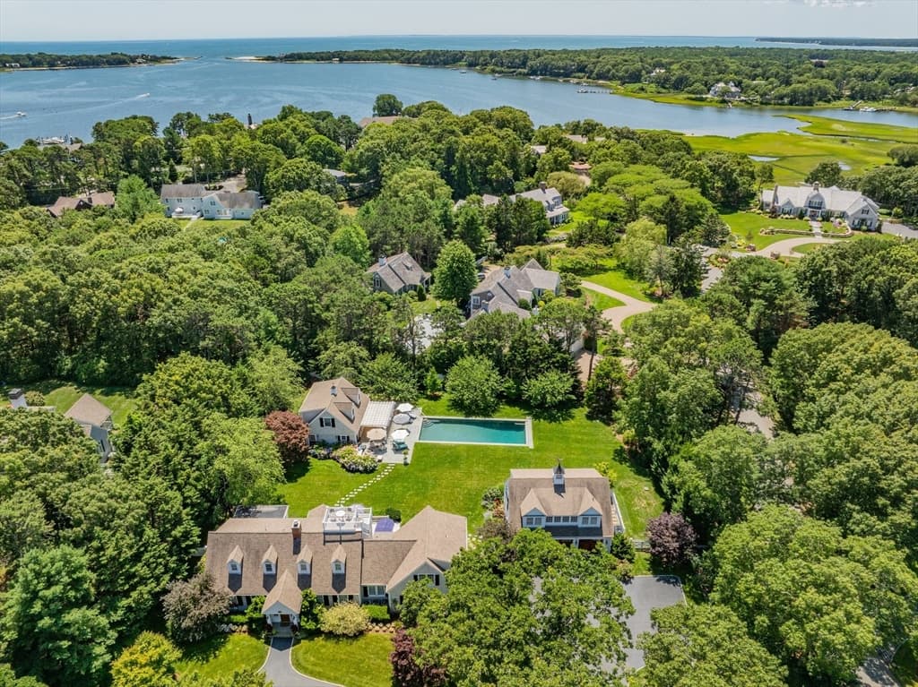 313 Bridge Street, Barnstable MA 02655 photo 3