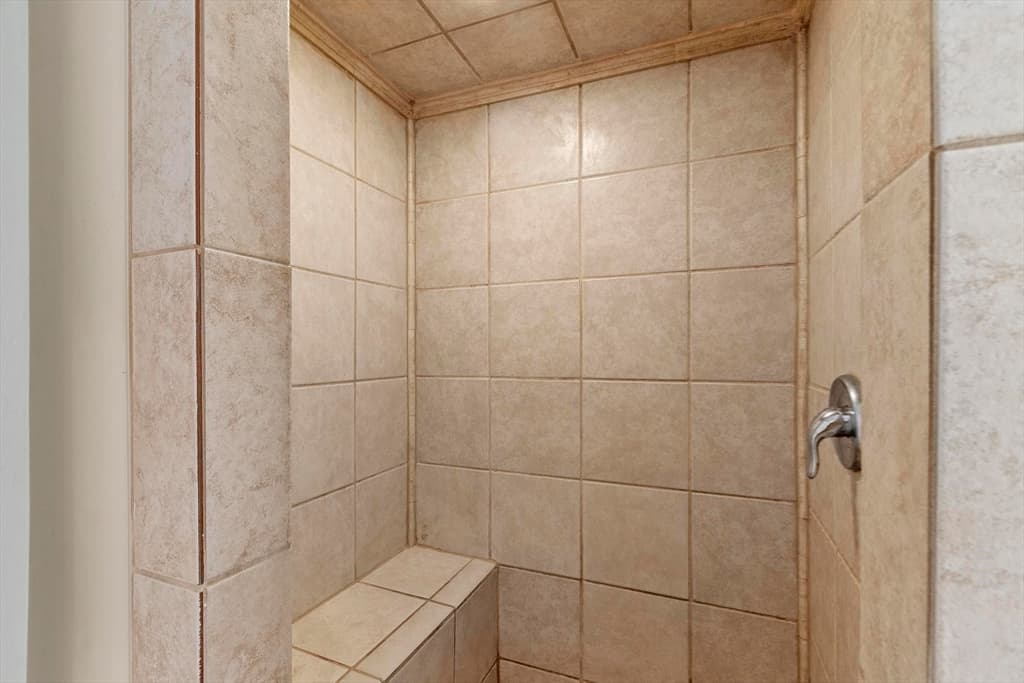 15 Oak Road, Waltham MA 02451 photo 24