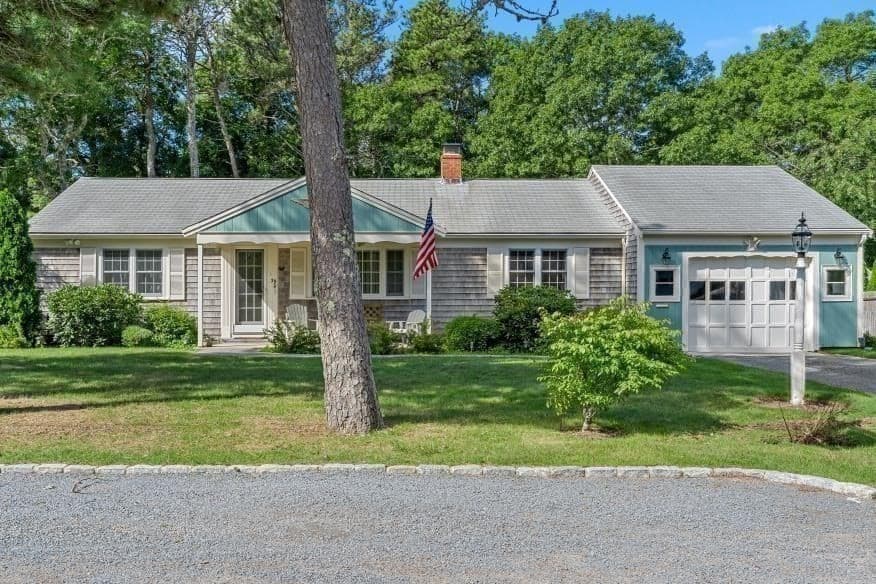 Single Family Residence at 39 Phyllis Dr, Yarmouth MA 02664, photo 27 of 33