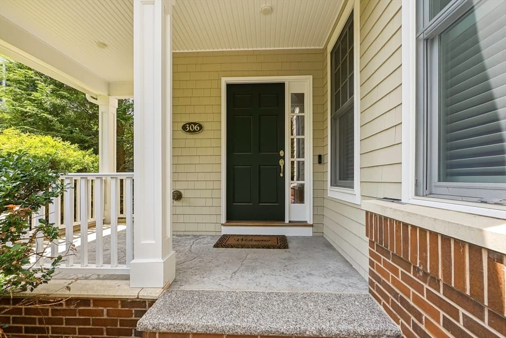 306 Hayfield # 306, Wayland MA 01778