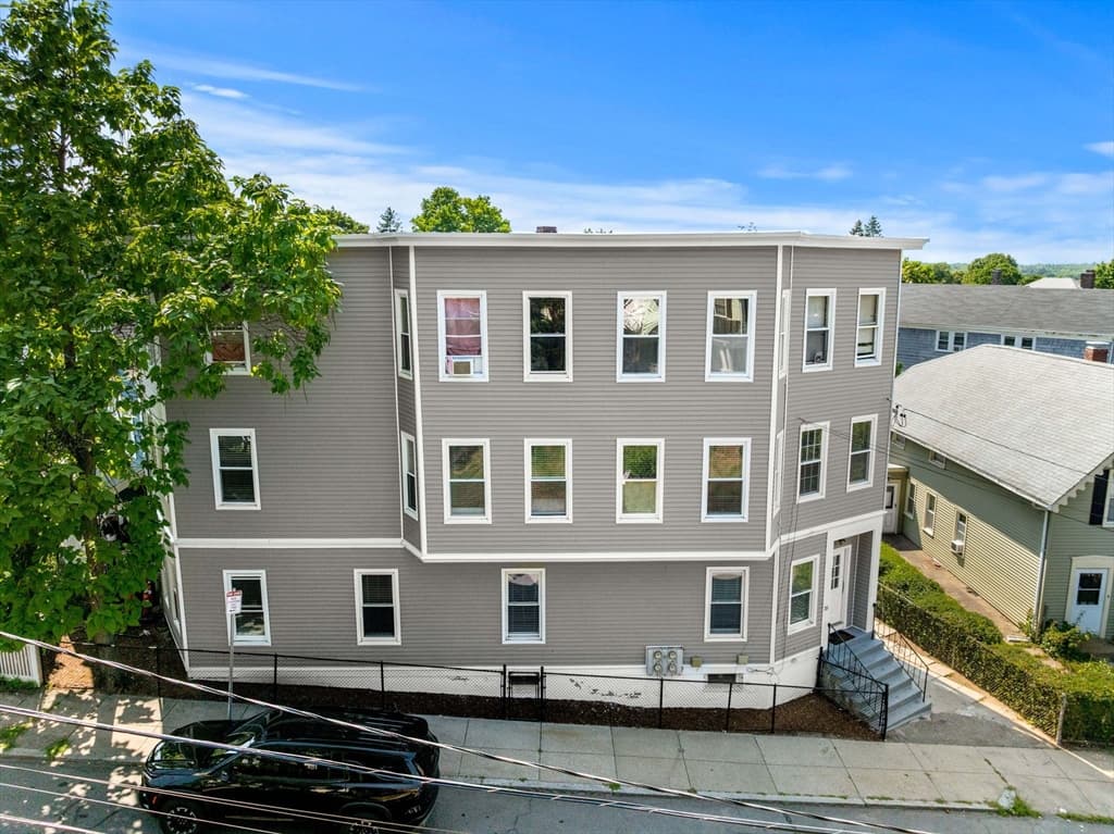 3 Family - 3 Units Up/Down at 35 Pond St, Boston MA 02136, Boston, photo 35 of 42