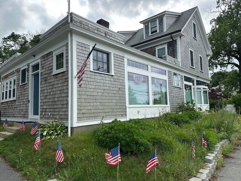 896 Sandwich Rd, Bourne MA 02561 photo 4