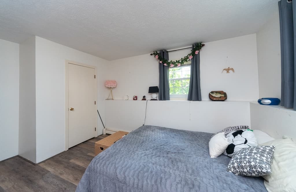 Single Family Residence at 140 Bayberry Cir, Bridgewater MA 02324, photo 22 of 25