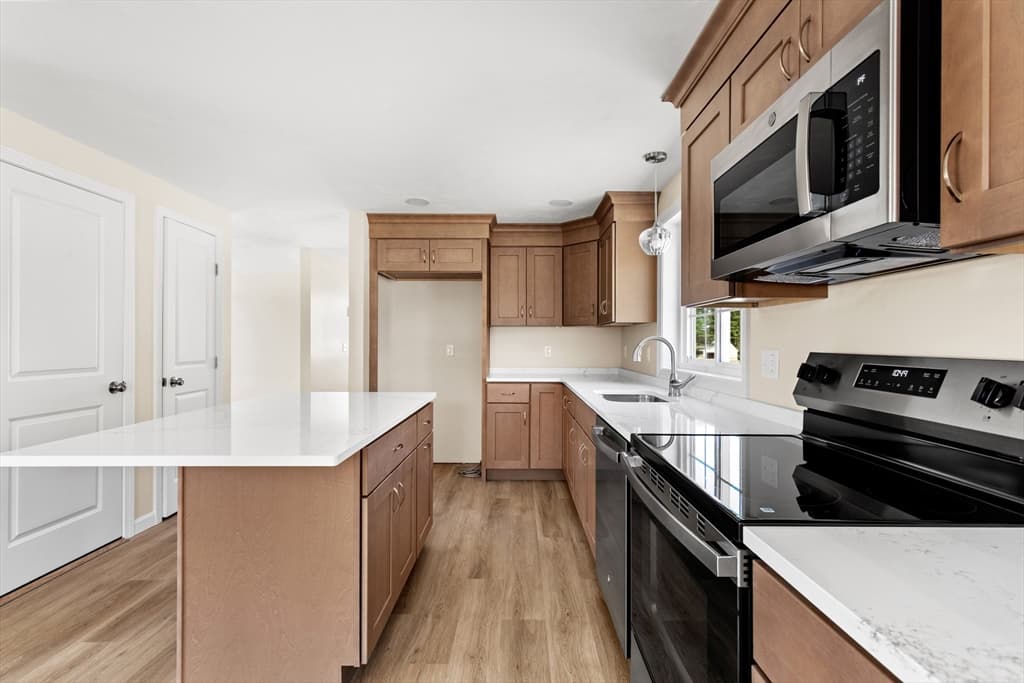 5 Bumblebee Dr, Plymouth MA 02360 photo 14