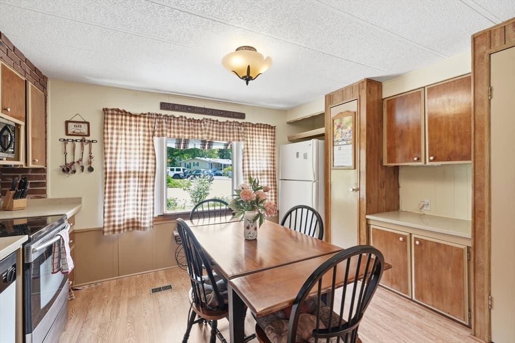 29-5 South Meadow Village, Carver MA 02330 photo 11