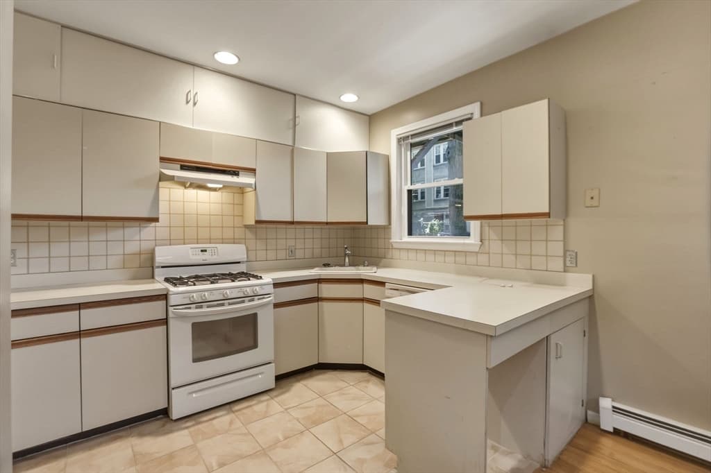 127 Kilsyth Rd # 3, Boston MA 02135 photo 7