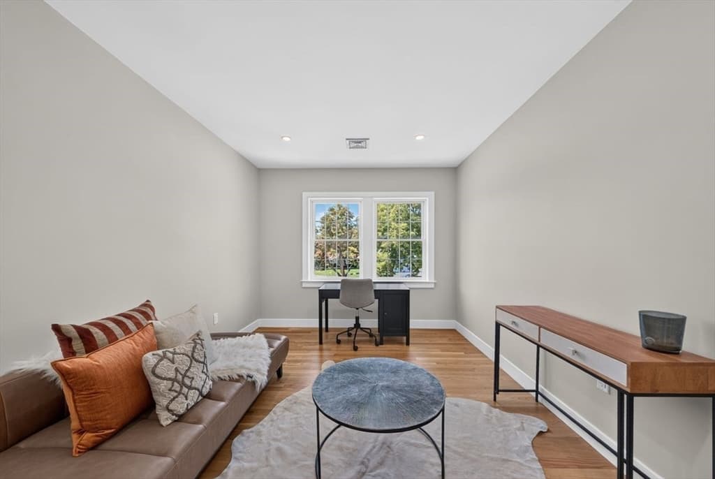 11 Viking Road, Winchester MA 01890 photo 19