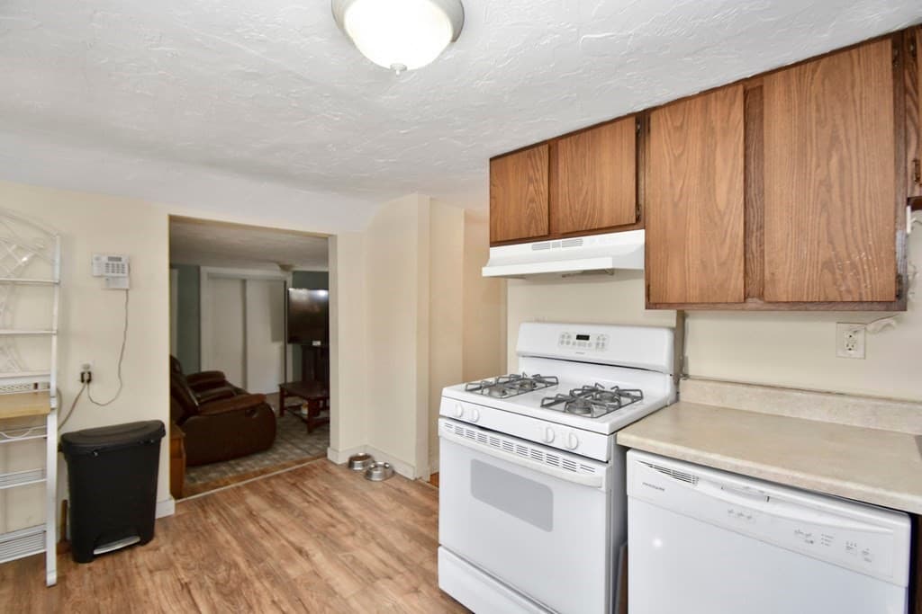 2 Family - 2 Units Up/Down at 15 Madison Street, Boston MA 02136, Boston, photo 23 of 28