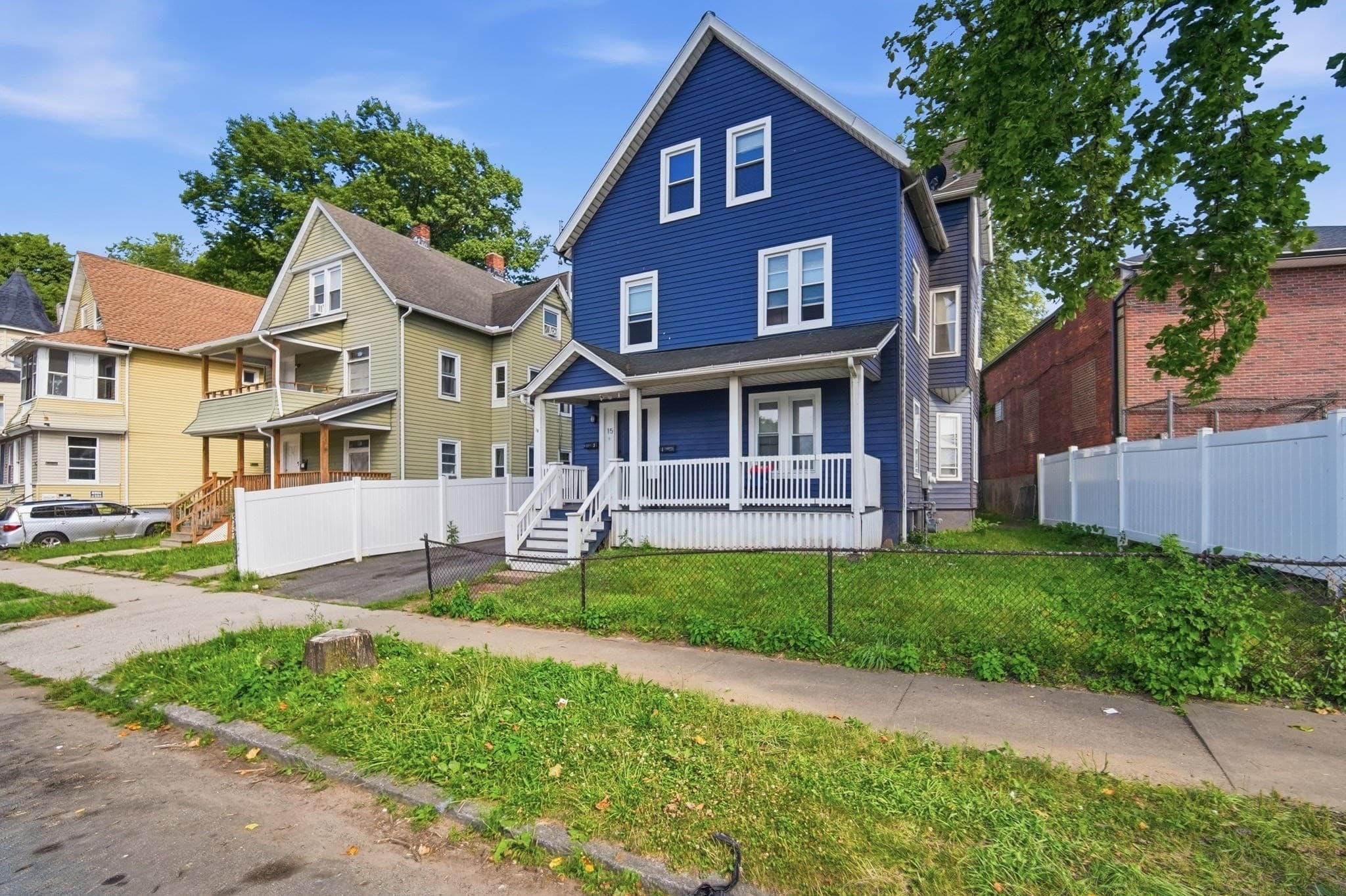 2 Family - 2 Units Up/Down at 15 Warriner Ave, Springfield MA 01108, Springfield, photo 3 of 28