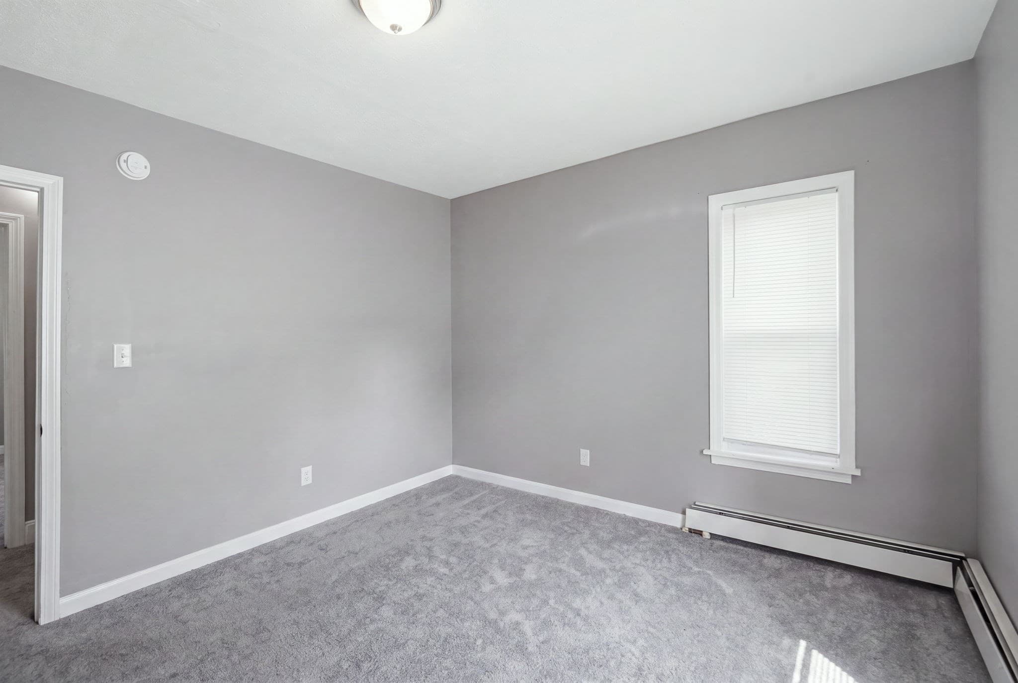 2 Family - 2 Units Up/Down at 15 Warriner Ave, Springfield MA 01108, Springfield, photo 15 of 28