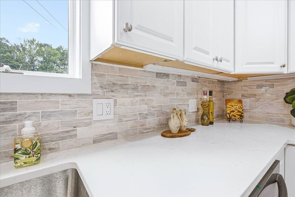 29 Wentworth Ave, Stoughton MA 02072 photo 16