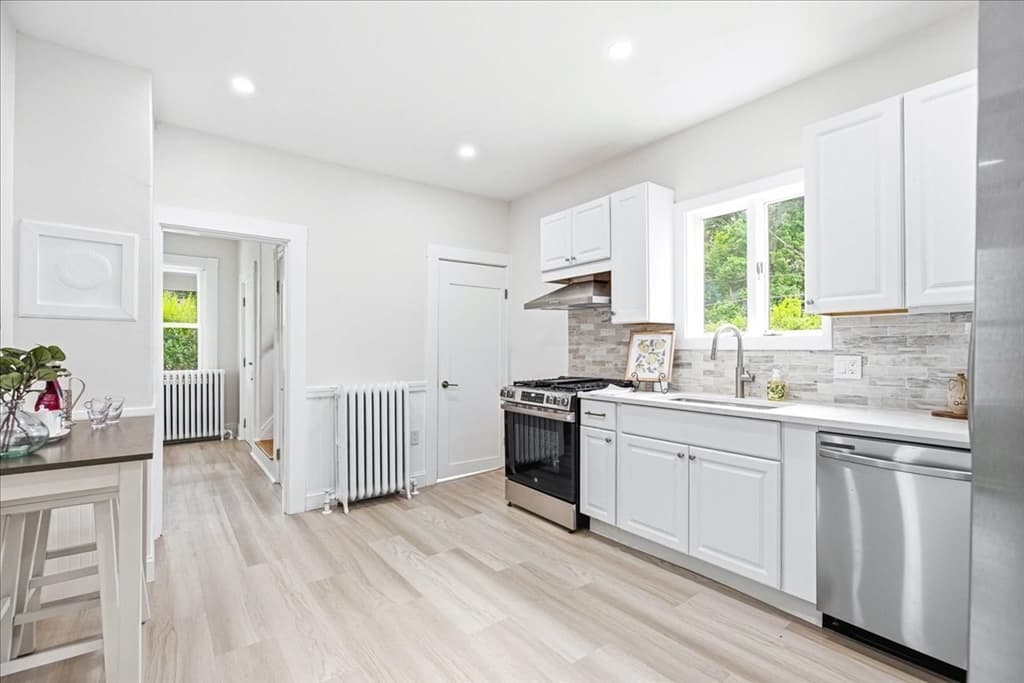 29 Wentworth Ave, Stoughton MA 02072 photo 9