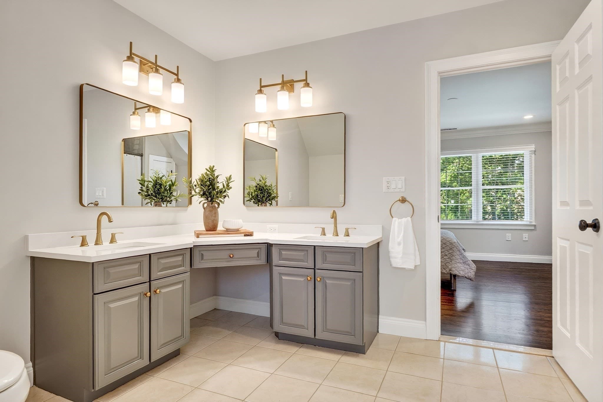 Single Family Residence at 2 Goldman Cir, Bedford MA 01730, Bedford, photo 20 of 42