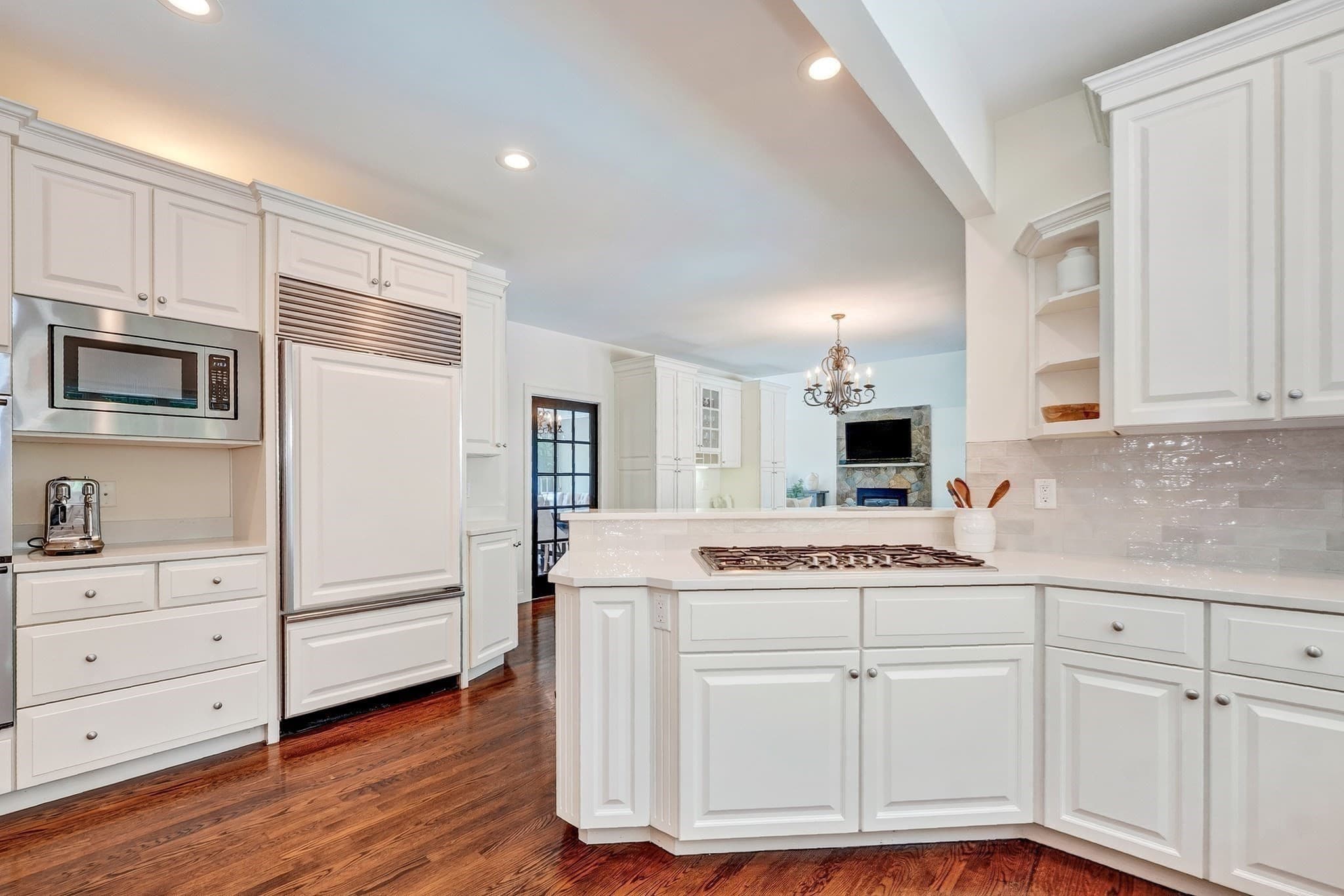 Single Family Residence at 2 Goldman Cir, Bedford MA 01730, Bedford, photo 9 of 42