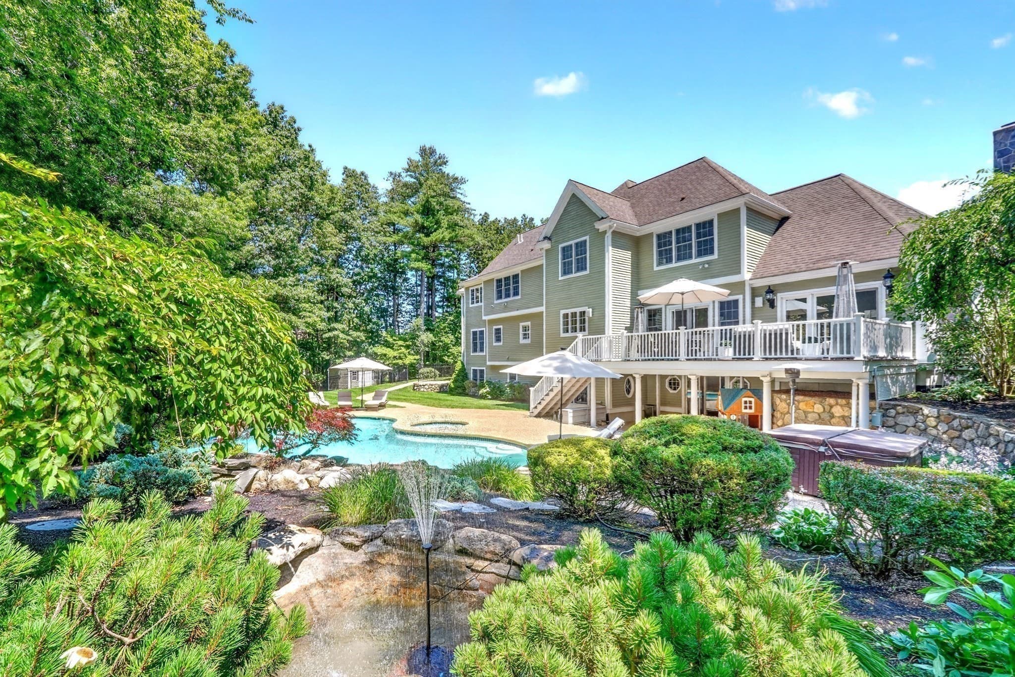 Single Family Residence at 2 Goldman Cir, Bedford MA 01730, Bedford, photo 38 of 42