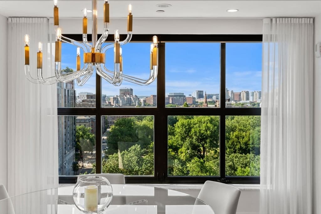 300 Boylston St, Boston MA 02116 photo 4