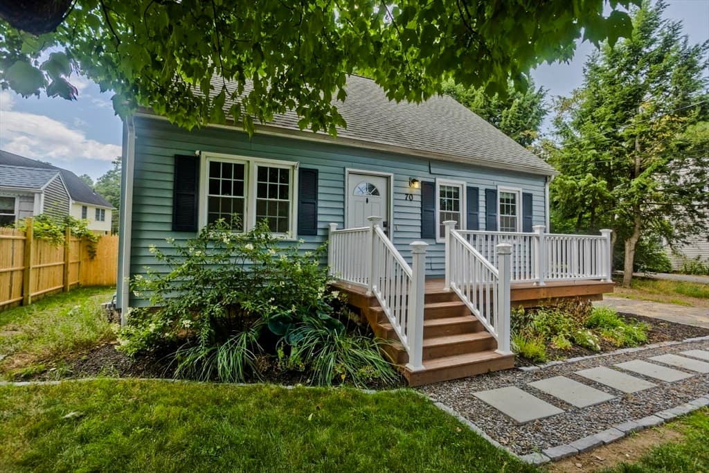 70 Yeoman Avenue, Westfield MA 01085 photo 3