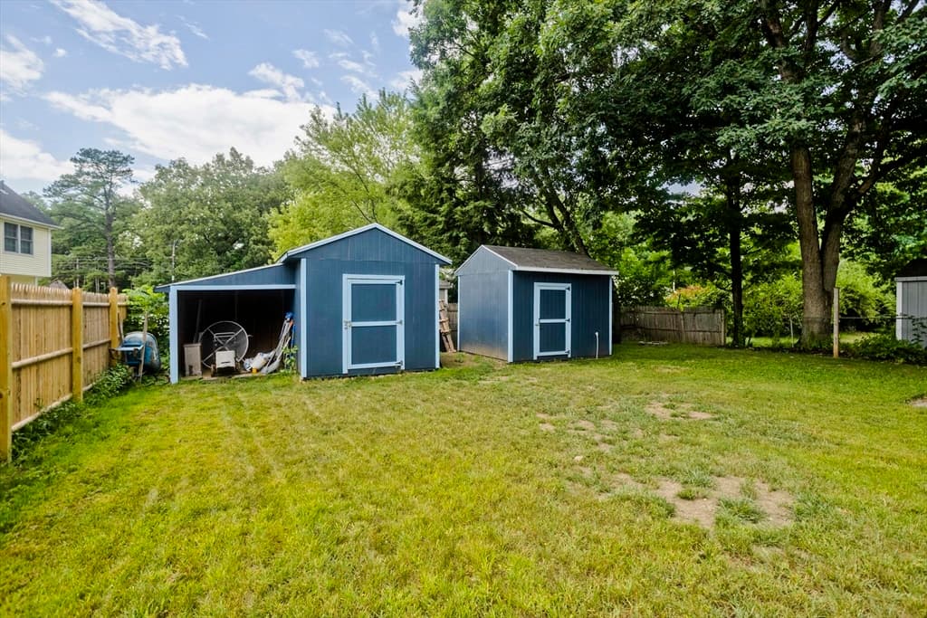 70 Yeoman Avenue, Westfield MA 01085 photo 9