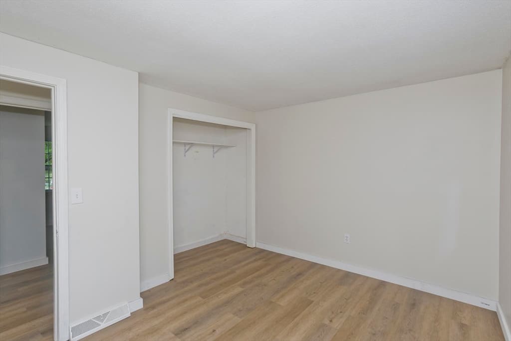 70 Yeoman Avenue, Westfield MA 01085 photo 34
