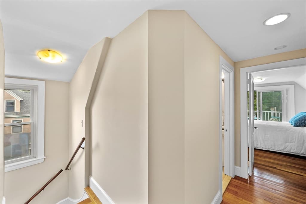 128 Selwyn St # 2, Boston MA 02131 photo 23