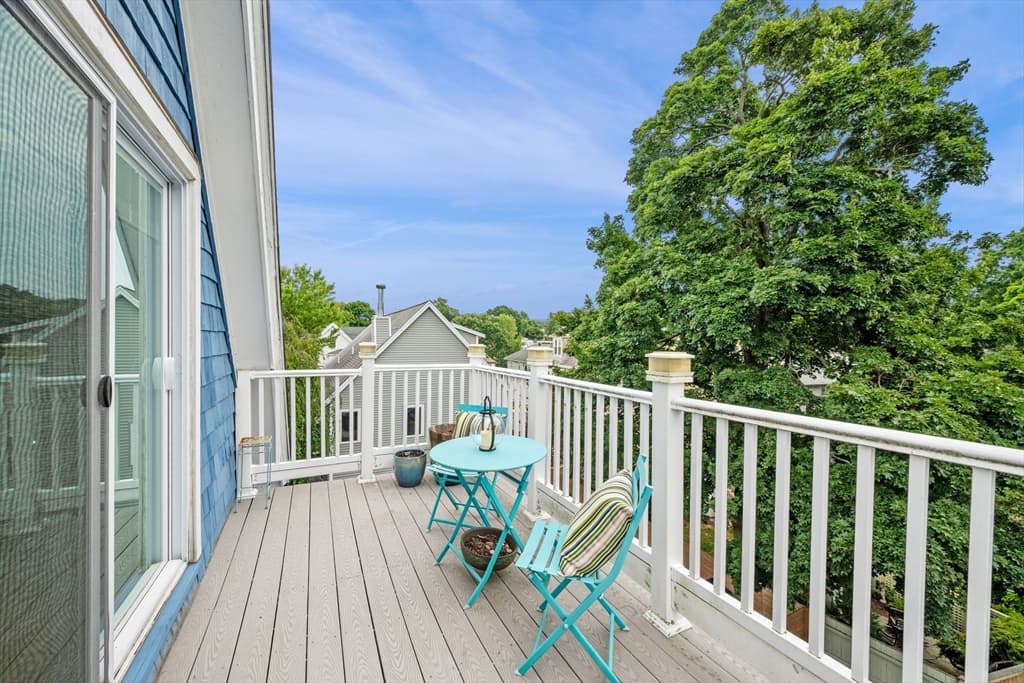 128 Selwyn St # 2, Boston MA 02131 photo 26