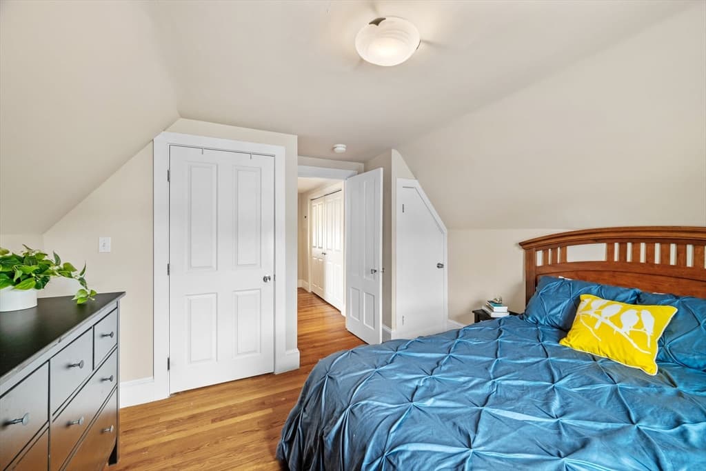 128 Selwyn St # 2, Boston MA 02131 photo 34