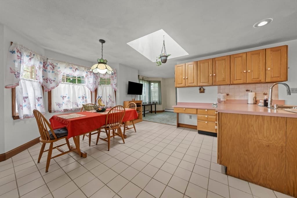 52 Wyman St, Woburn MA 01801 photo 13