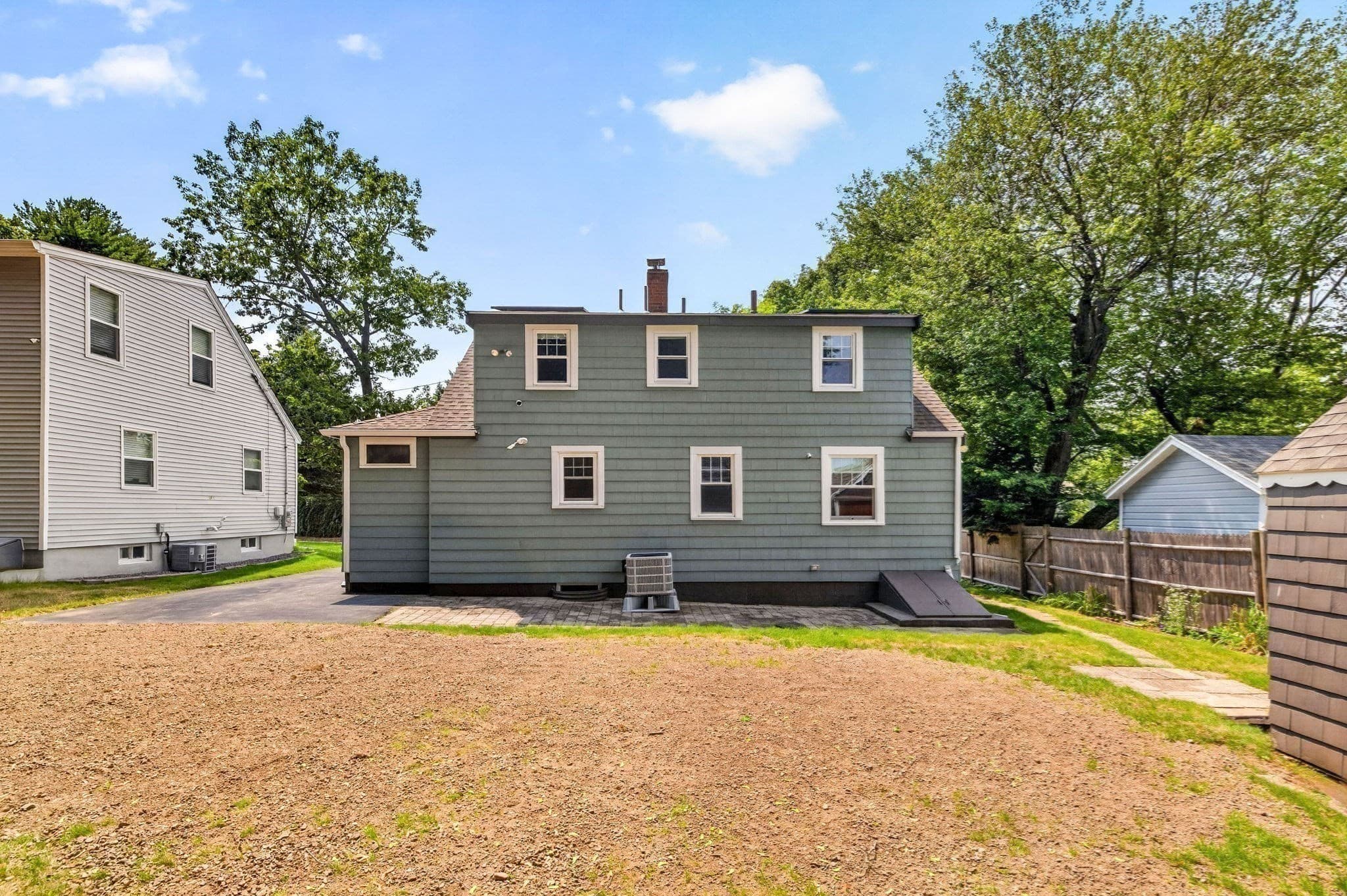 Single Family Residence at 19 Springvale Ln, Lynn MA 01904, Lynn, photo 31 of 38